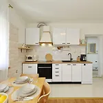 Nauta Veritas Apartmán *